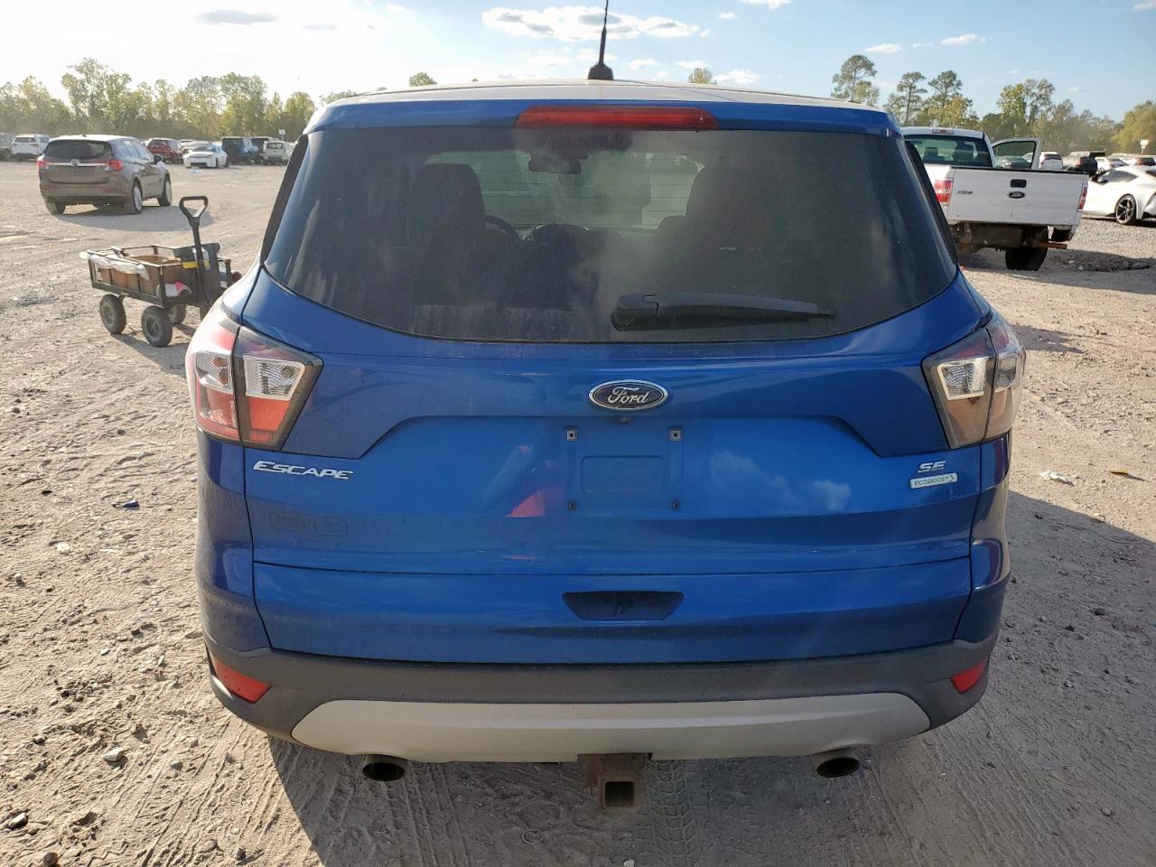 FORD ESCAPE SE