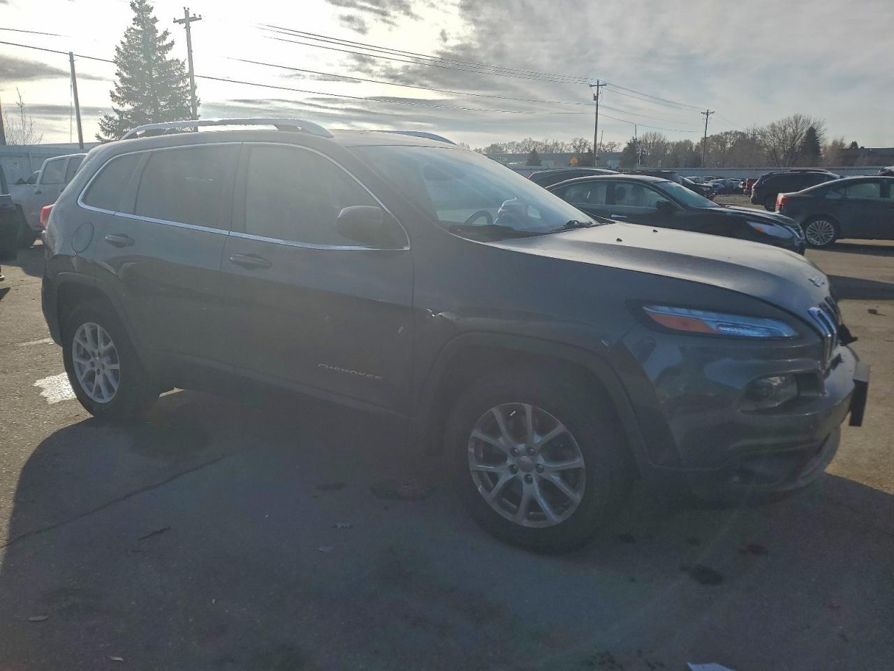 JEEP GRAND CHEROKEE LATITUDE