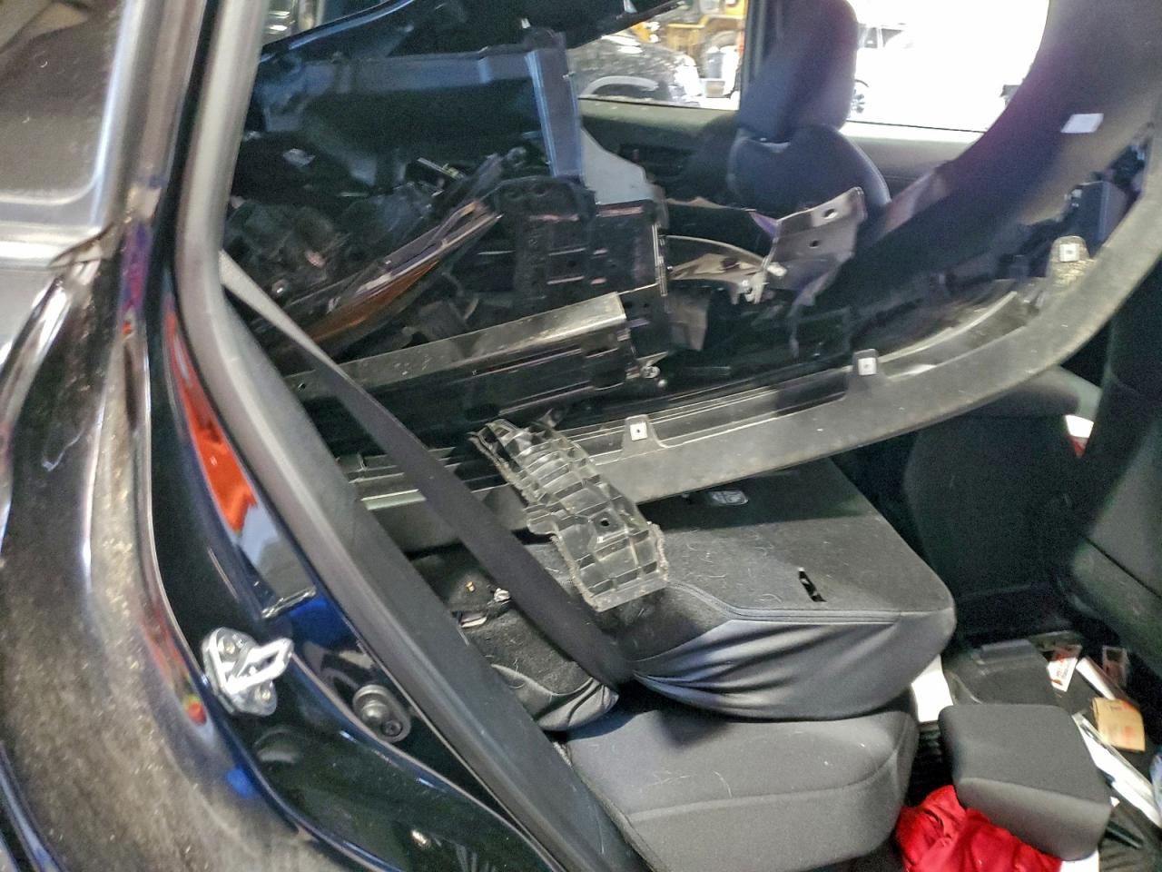 TOYOTA COROLLA CROSS SE