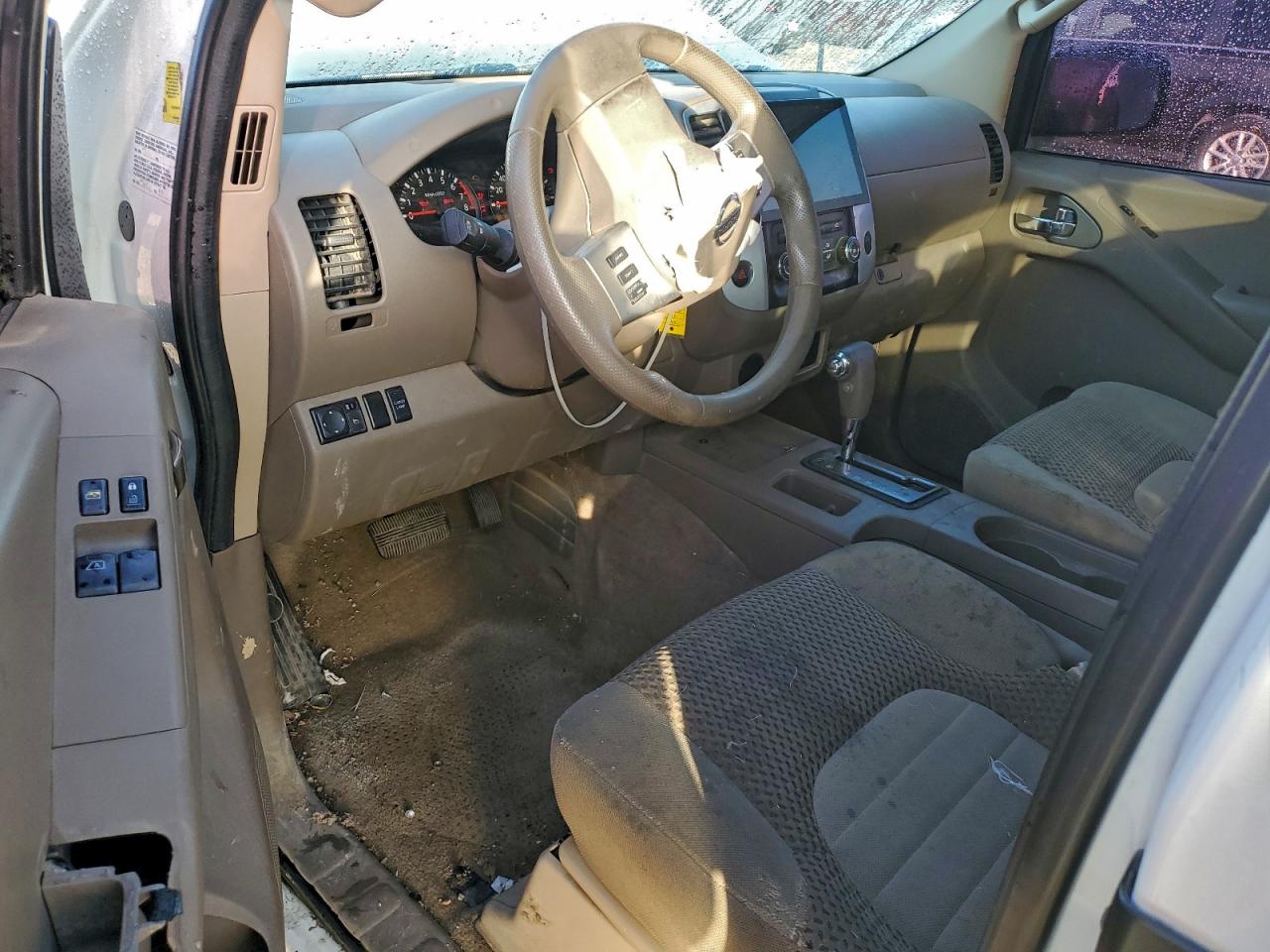 Lot #3318021417 2014 NISSAN FRONTIER S