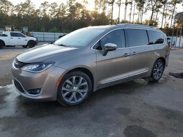 Global Auto Auctions: 2017 CHRYSLER PACIFICA L