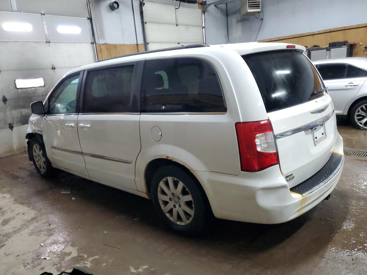 CHRYSLER TOWN & COUNTRY TOURING