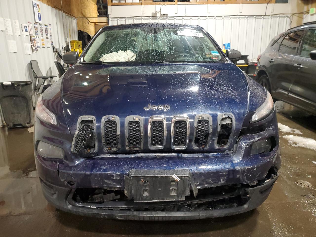 JEEP GRAND CHEROKEE SPORT