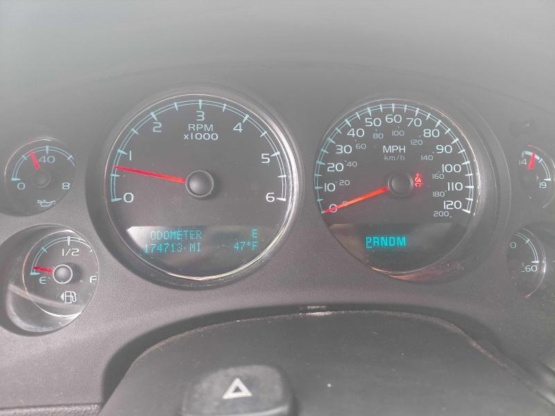 2011 CHEVROLET SUBURBAN K #3297051513