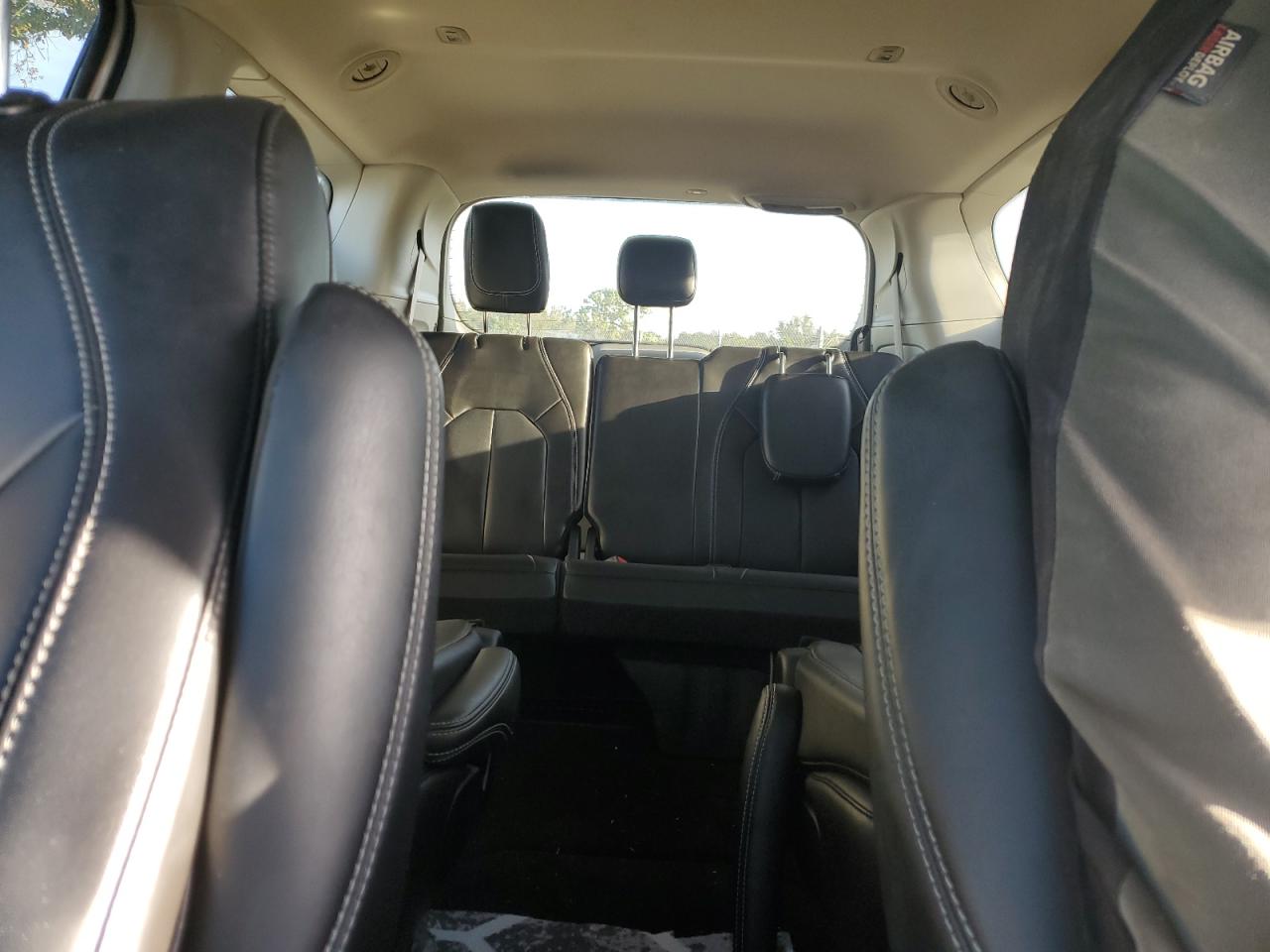 CHRYSLER PACIFICA TOURING L