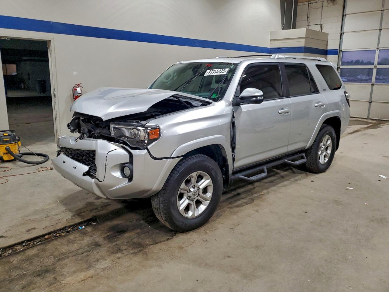 TOYOTA 4RUNNER SR5/SR5 PREMIUM