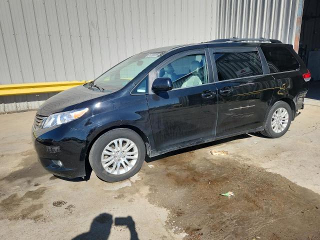 Global Auto Auctions: 2014 TOYOTA SIENNA XLE