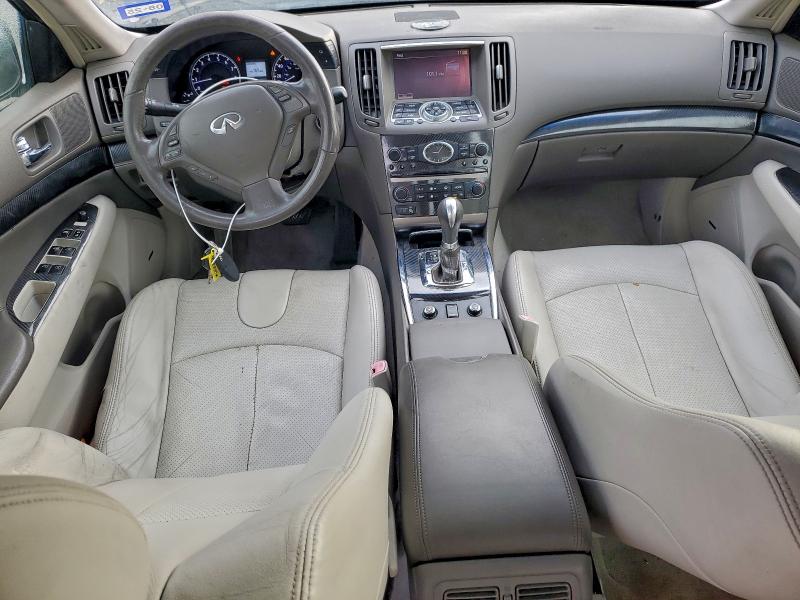 2015 INFINITI Q40 #3298072143