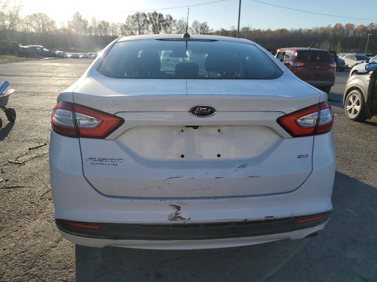 FORD FUSION SE