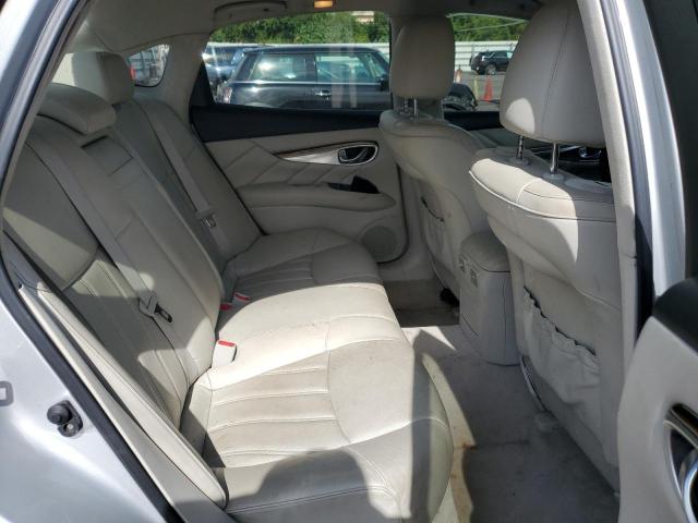 2011 INFINITI M37 #3284004836