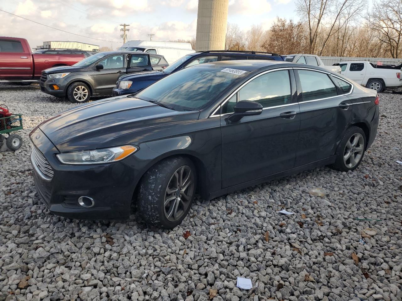 FORD FUSION SE