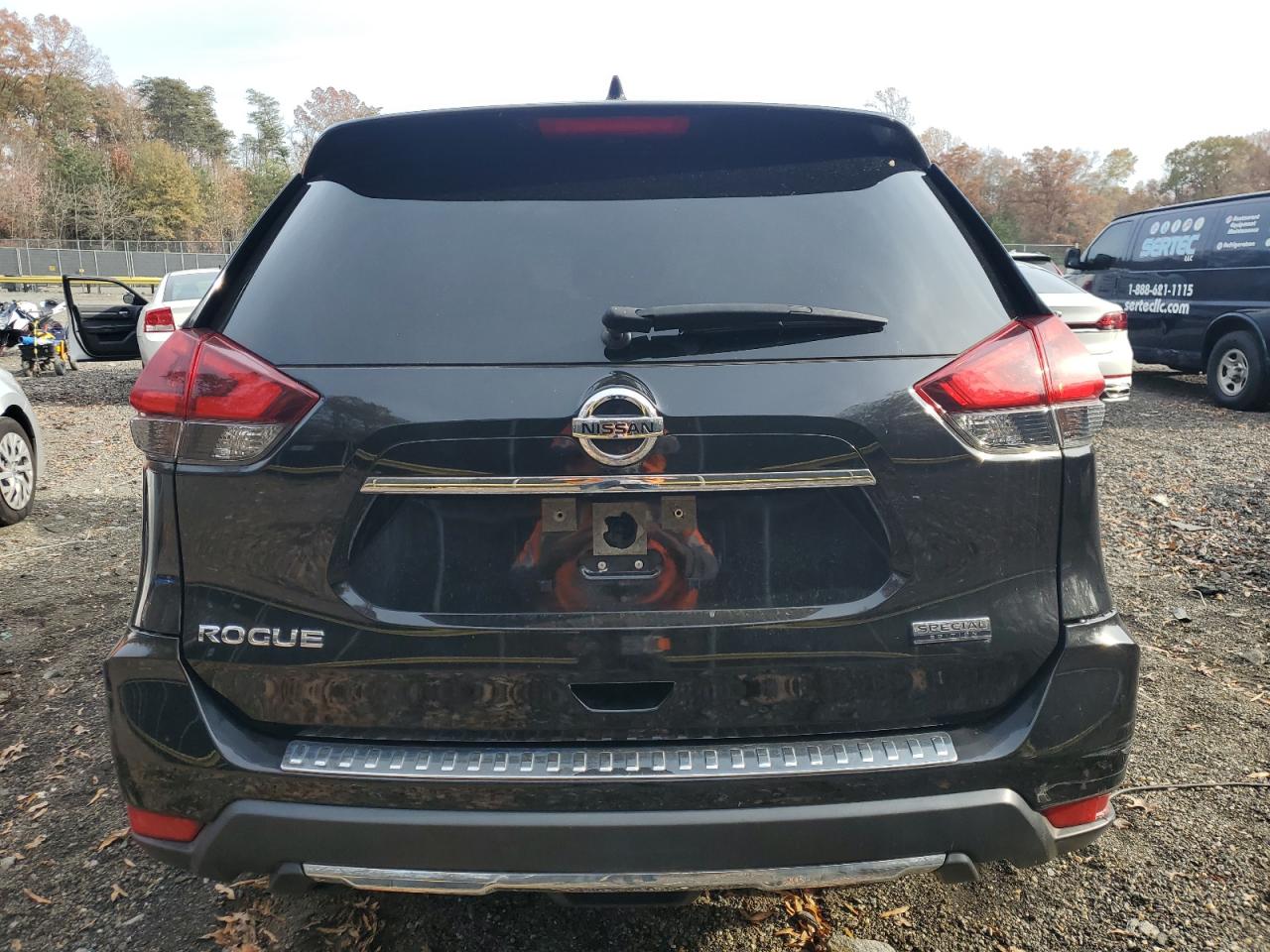 NISSAN ROGUE S