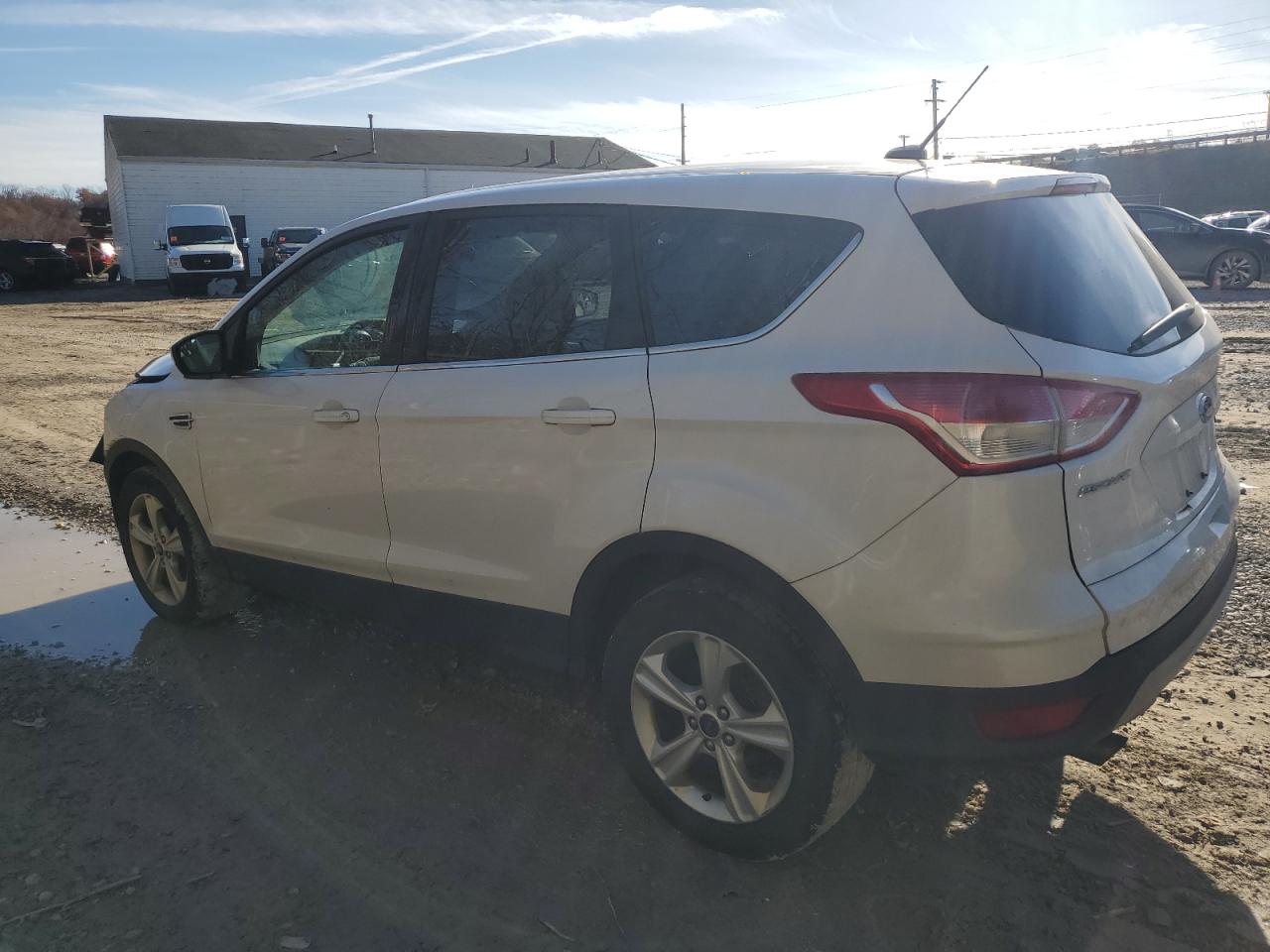 FORD ESCAPE SE