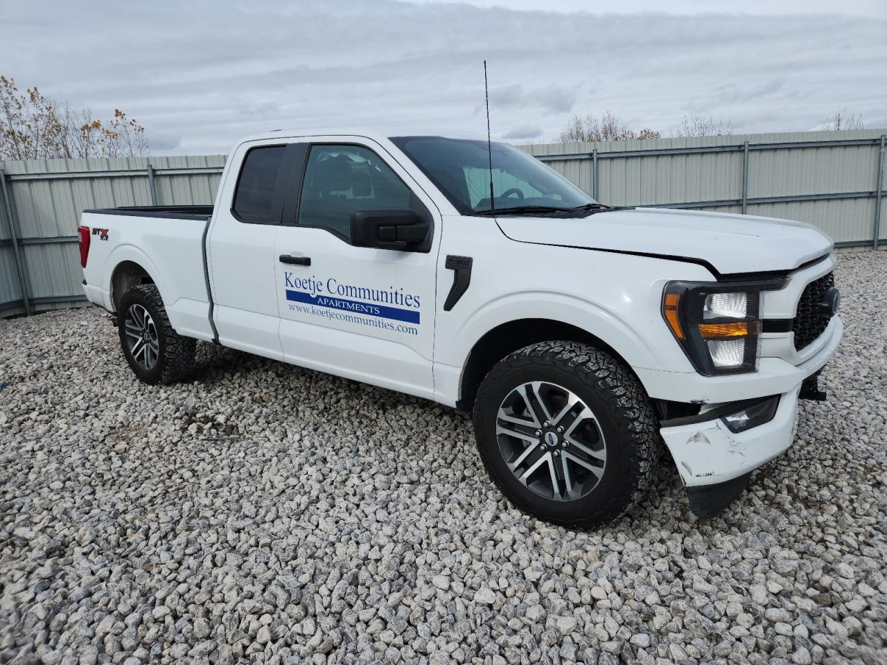 FORD F-150 SUPER CAB