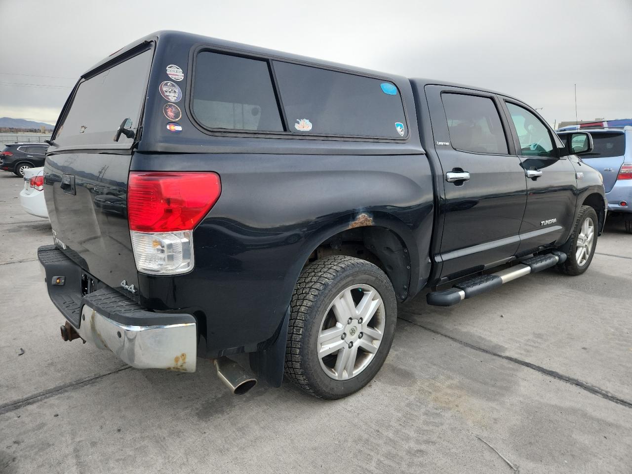 TOYOTA TUNDRA CREWMAX LIMITED
