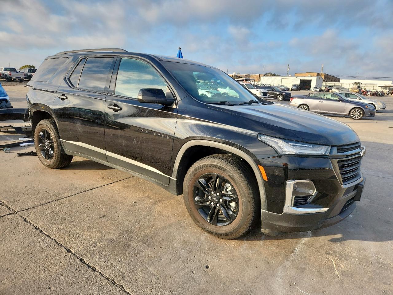 CHEVROLET TRAVERSE LS