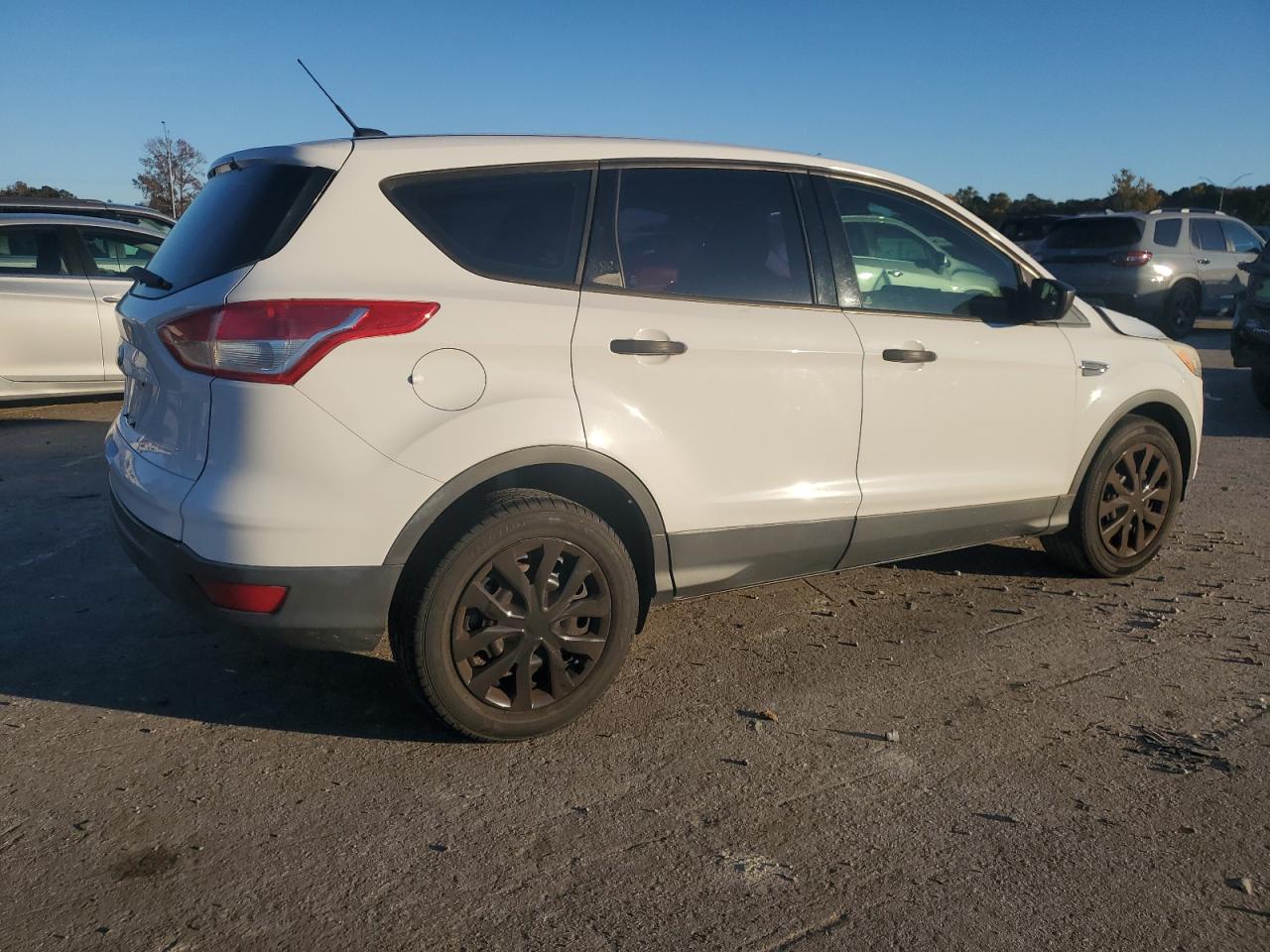 FORD ESCAPE S
