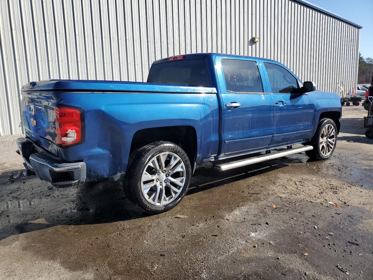 CHEVROLET SILVERADO C1500 LT