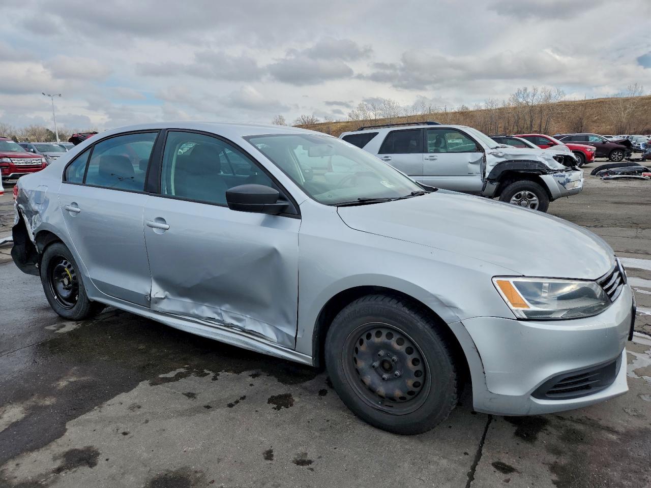 VOLKSWAGEN JETTA BASE