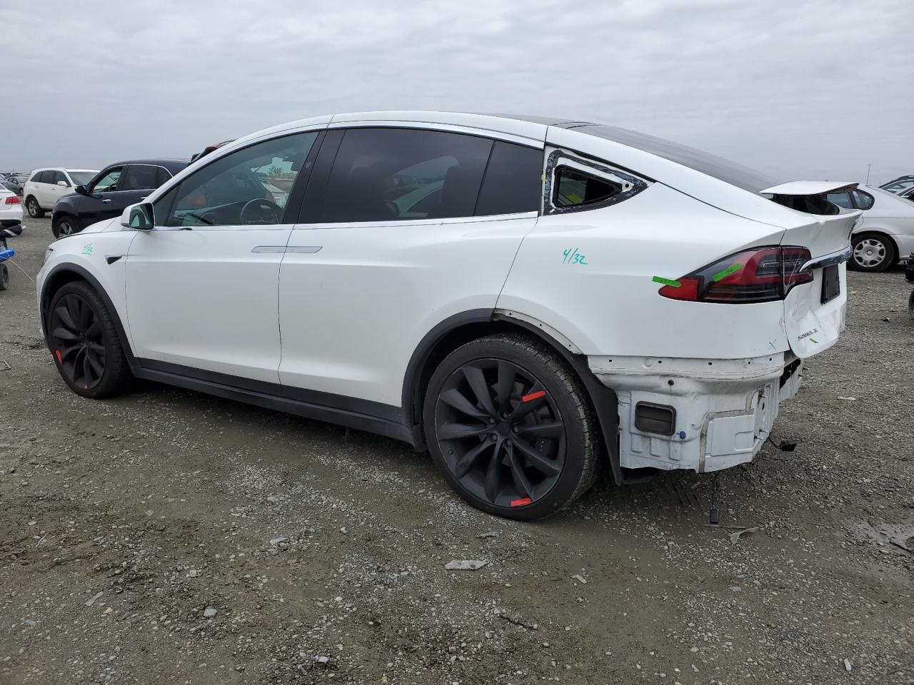 TESLA MODEL X
