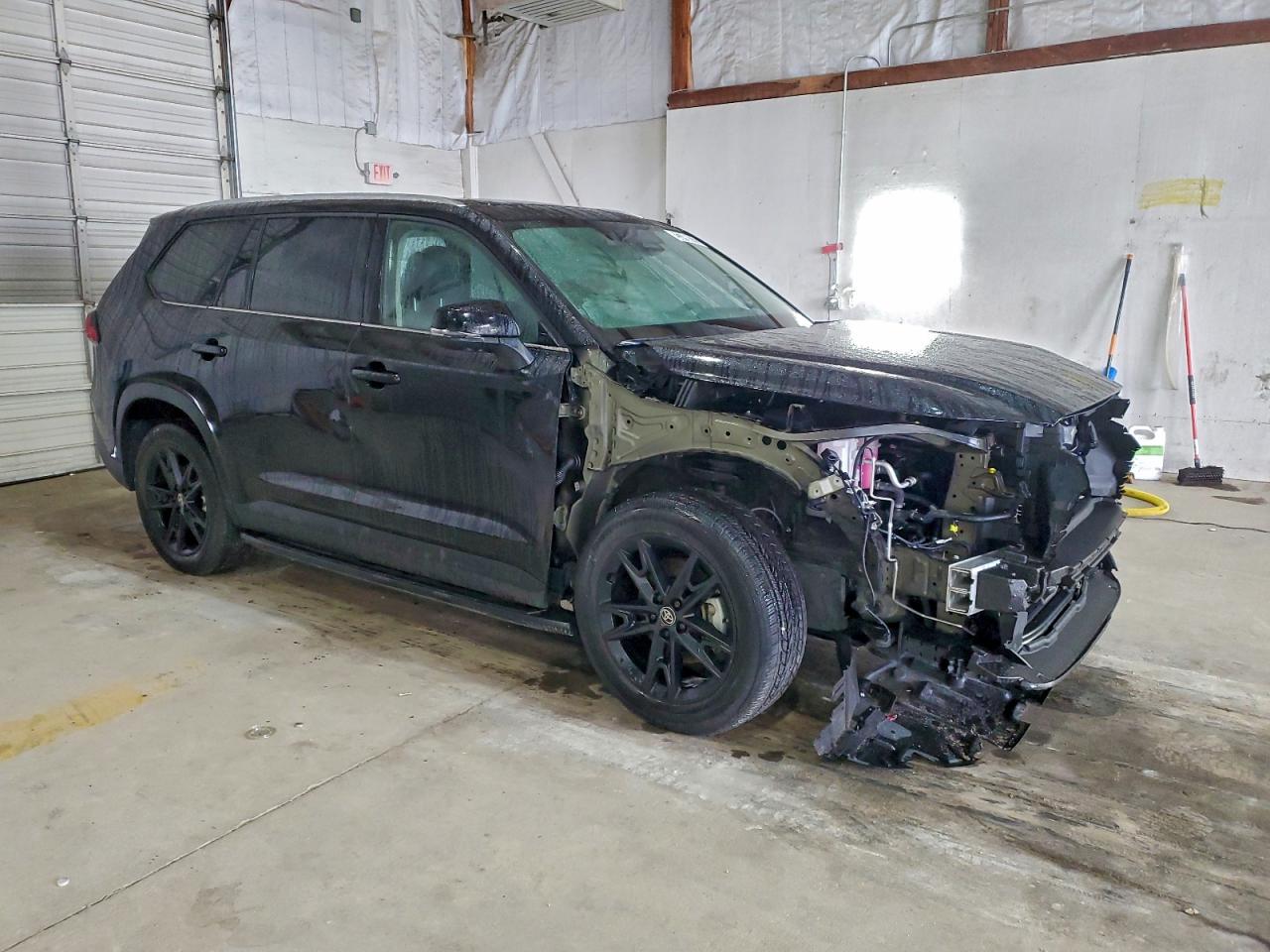 TOYOTA HIGHLANDER LE