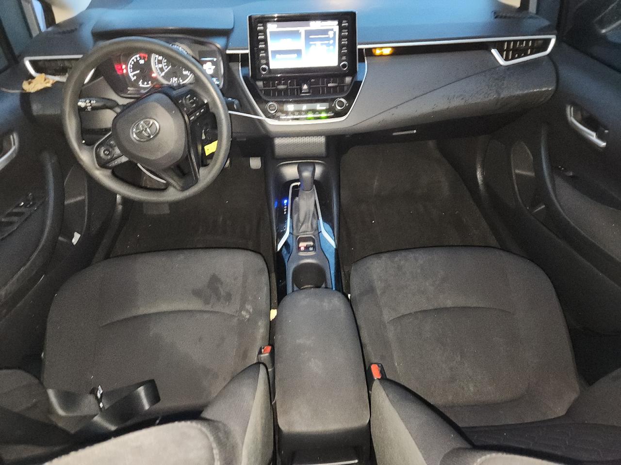 Lot #3311655256 2020 TOYOTA COROLLA LE