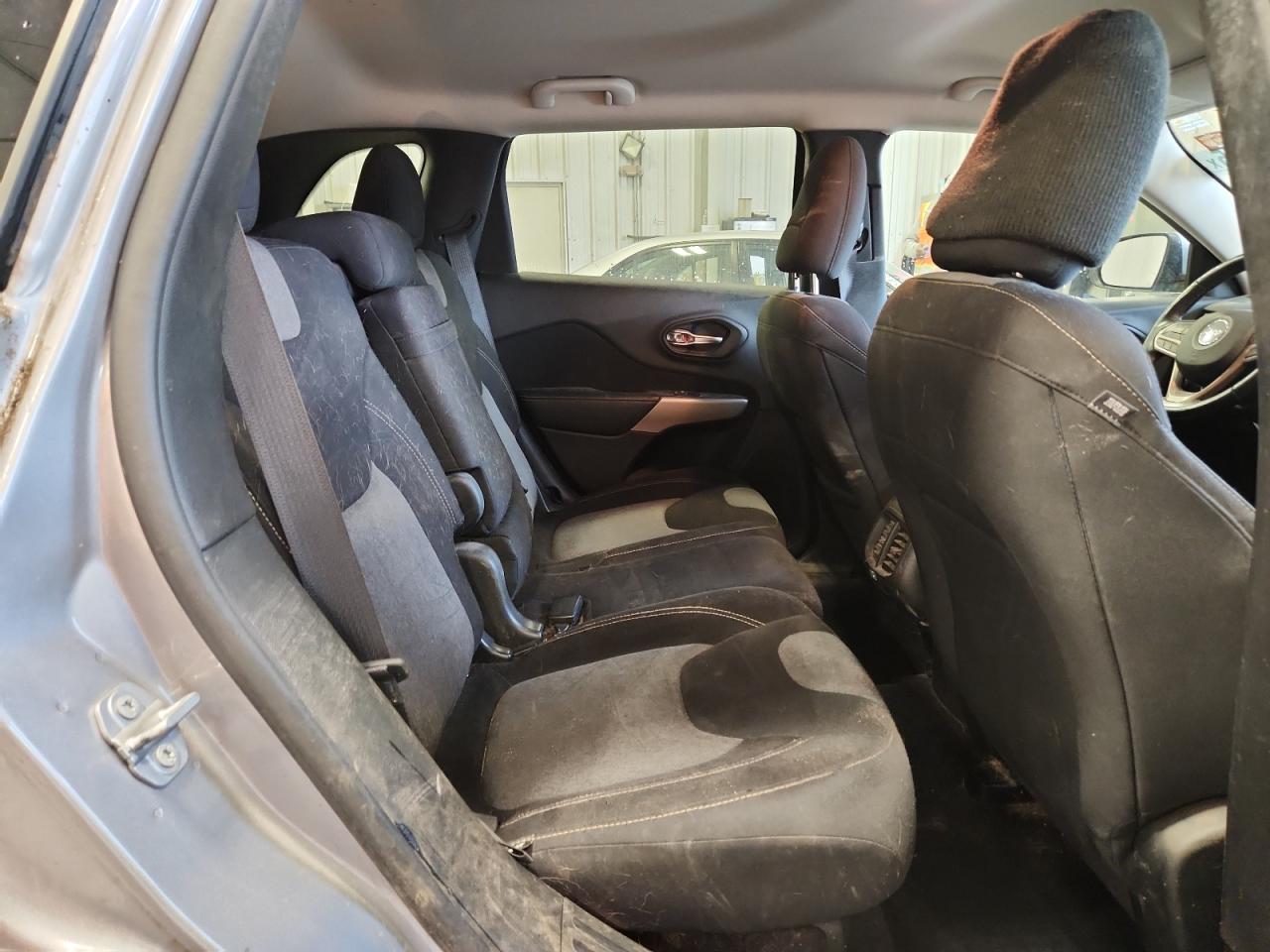 JEEP GRAND CHEROKEE LATITUDE