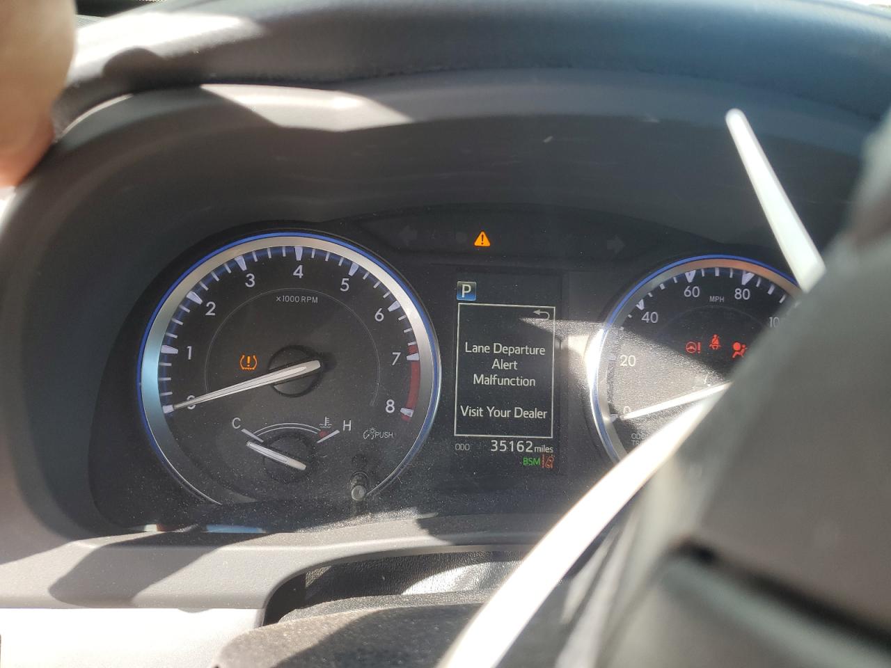 TOYOTA HIGHLANDER SE