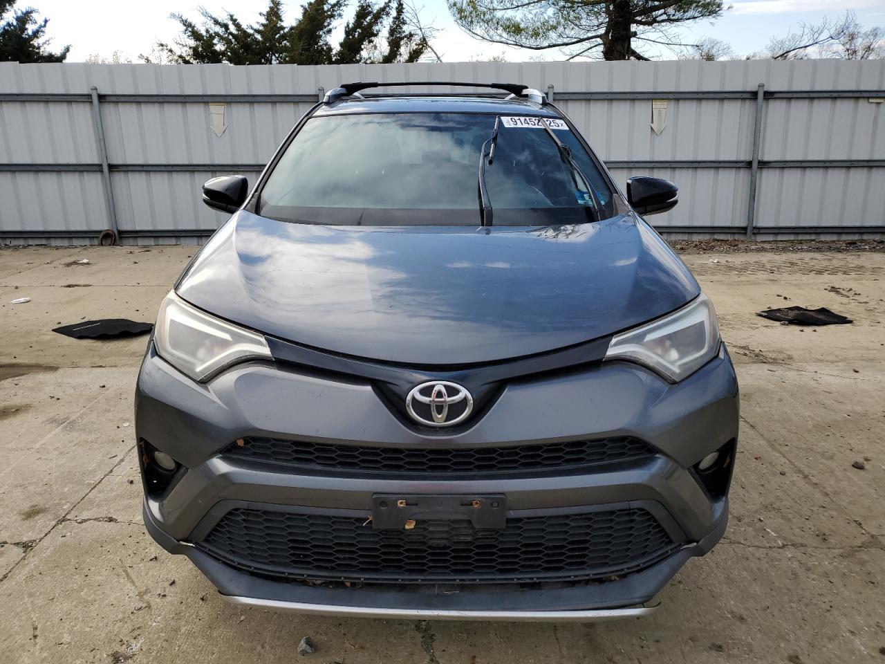 TOYOTA RAV4 SE