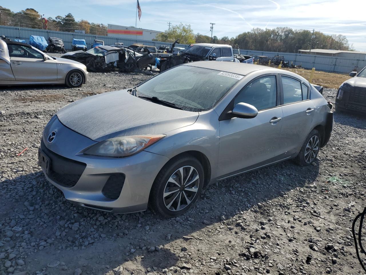 MAZDA 3 I