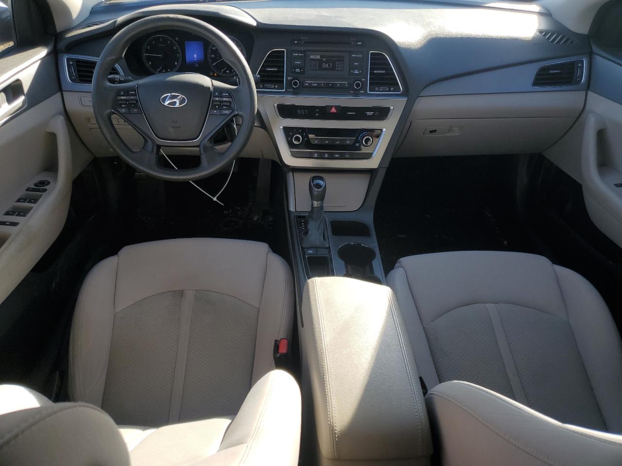 HYUNDAI SONATA SE