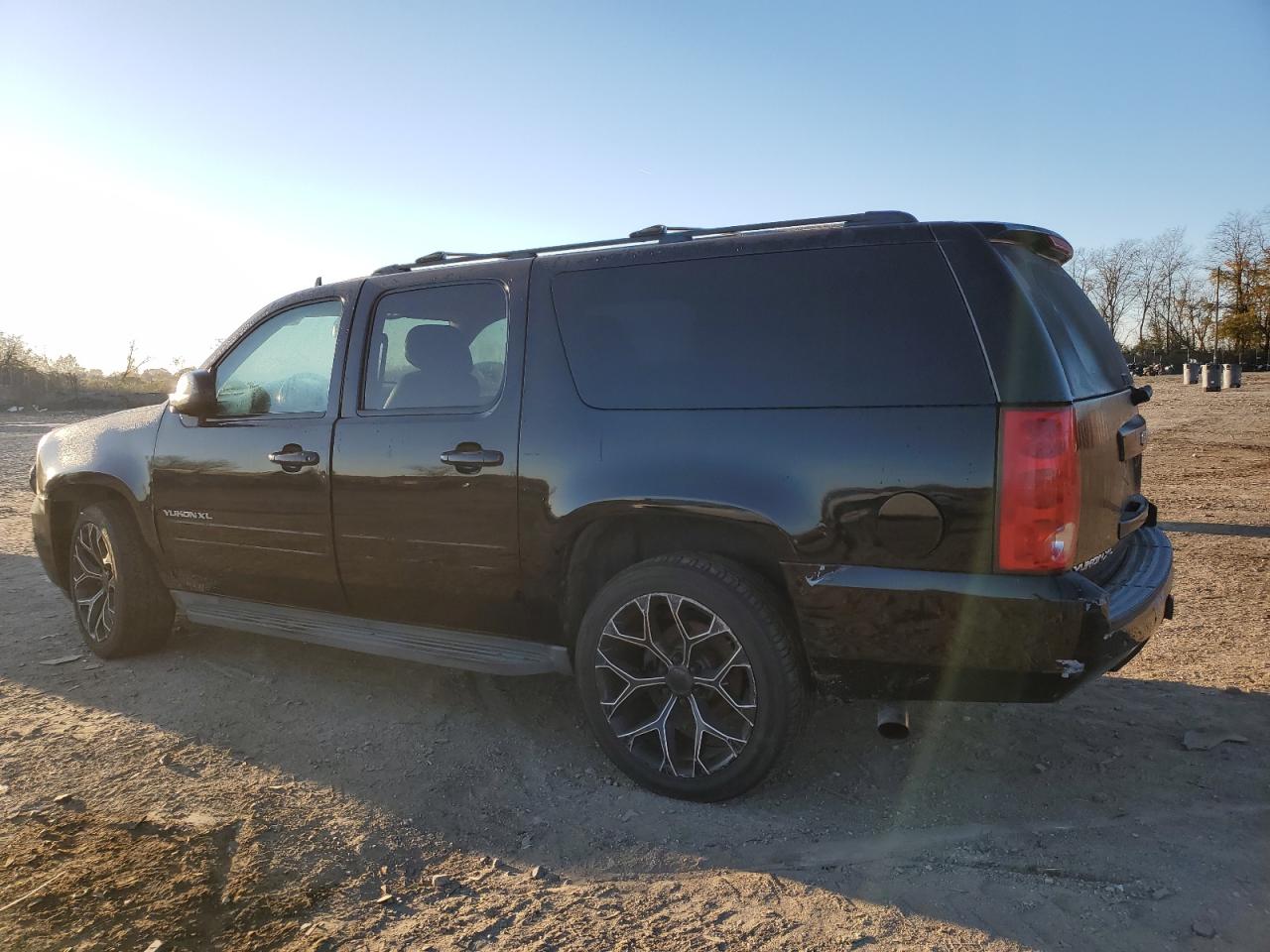 GMC YUKON K1500 SLT