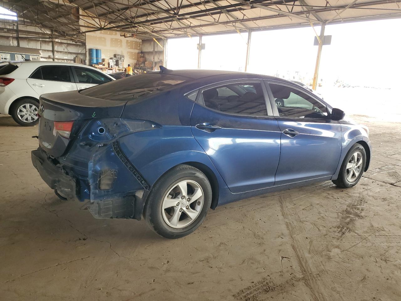 HYUNDAI ELANTRA SE