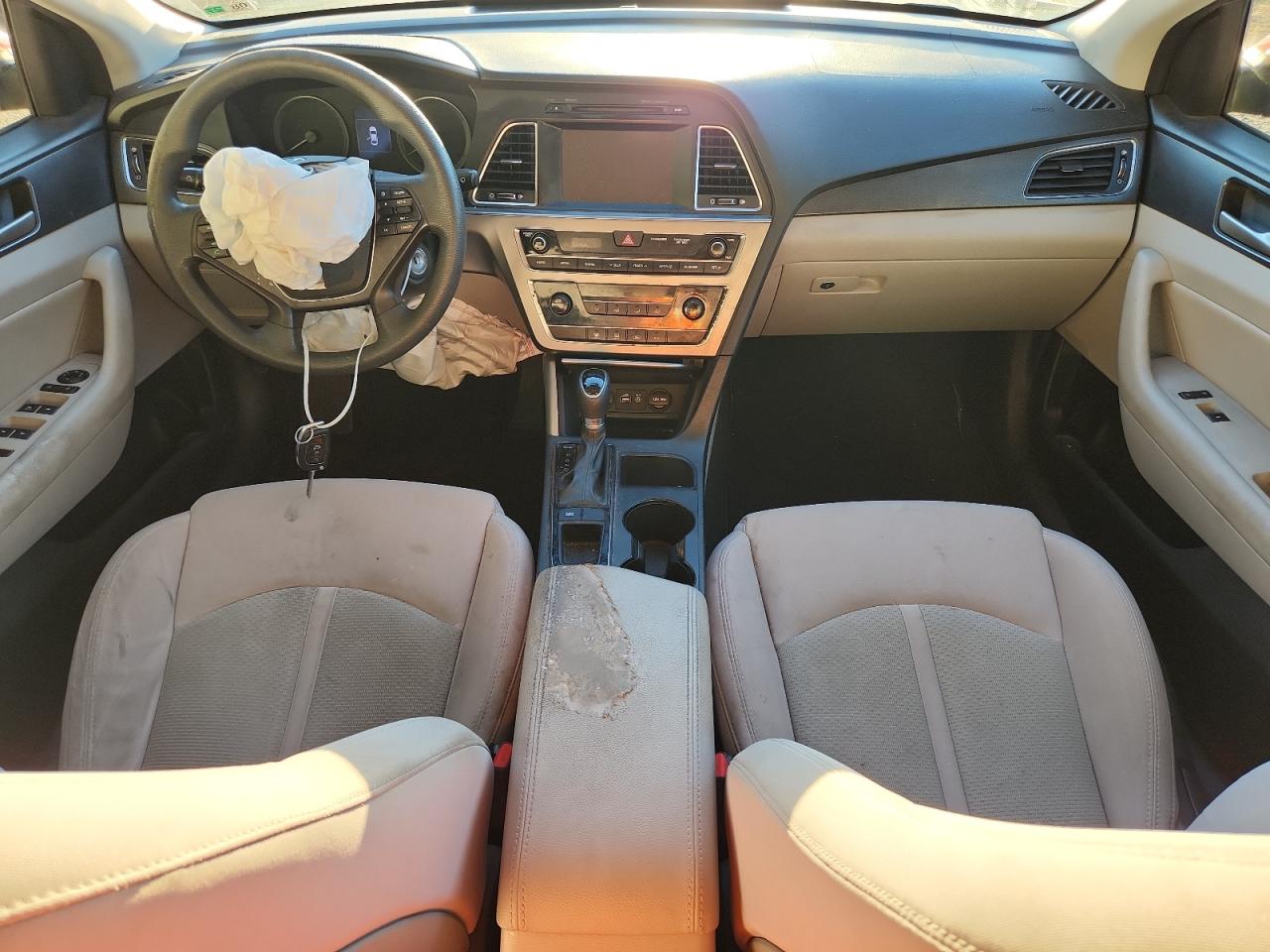 HYUNDAI SONATA SPORT