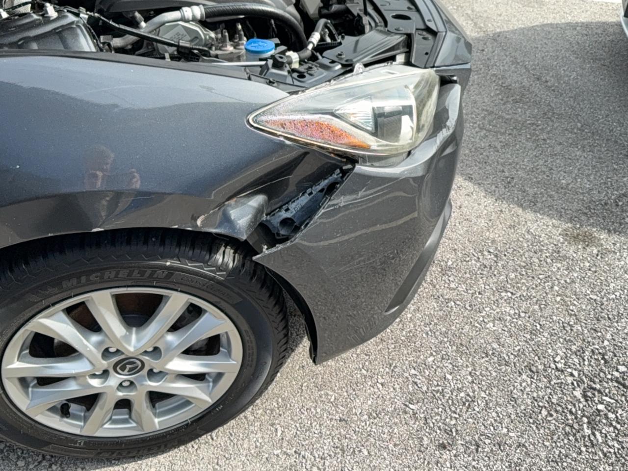 MAZDA 3 GRAND TOURING