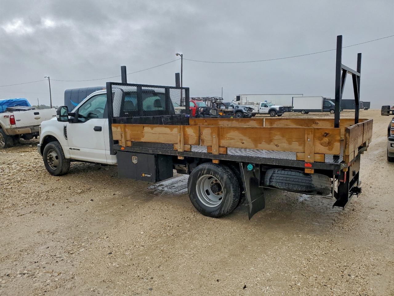 FORD F-350 SUPER DUTY