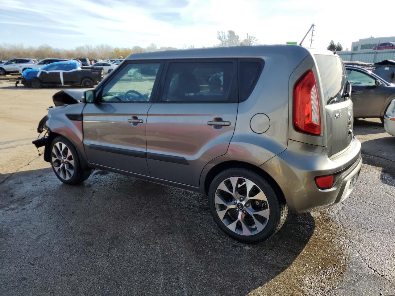 KIA SOUL +