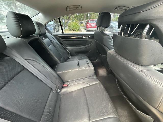 2013 HYUNDAI GENESIS 3. - KMHGC4DDXDU251483