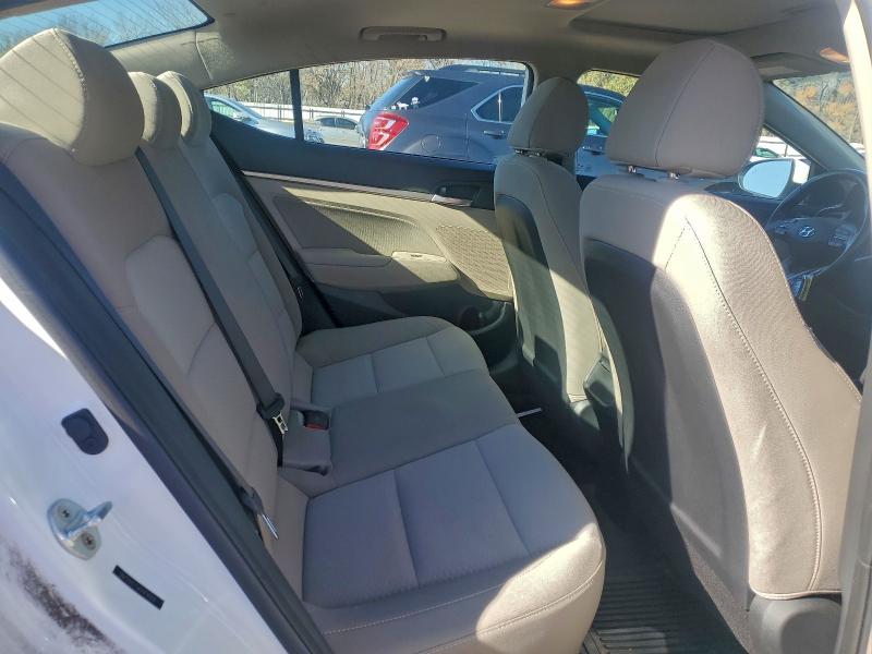 2019 HYUNDAI ELANTRA SE #3294403495