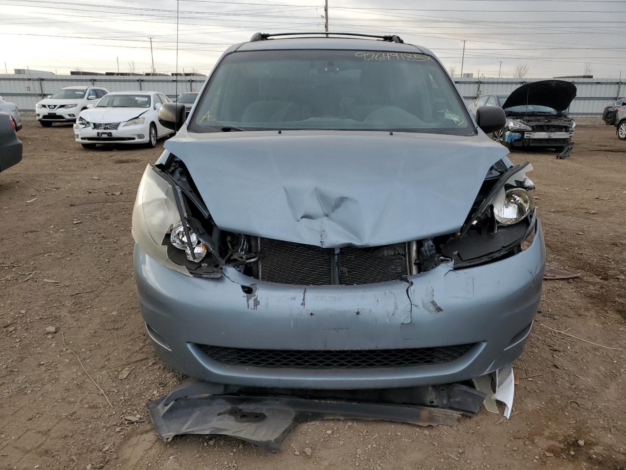 Lot #3297220422 2009 TOYOTA SIENNA CE