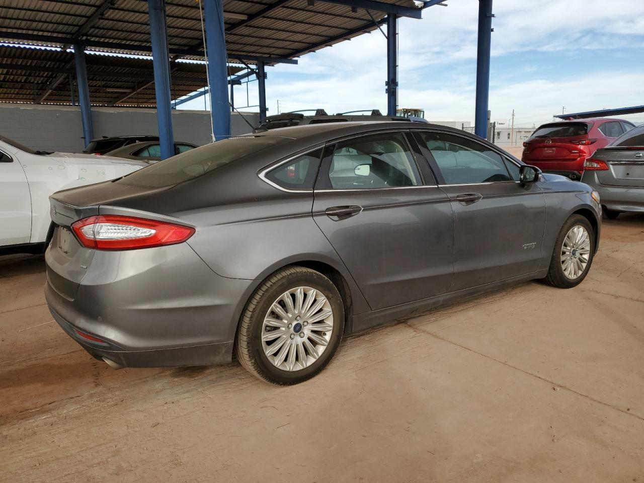 FORD FUSION SE PHEV