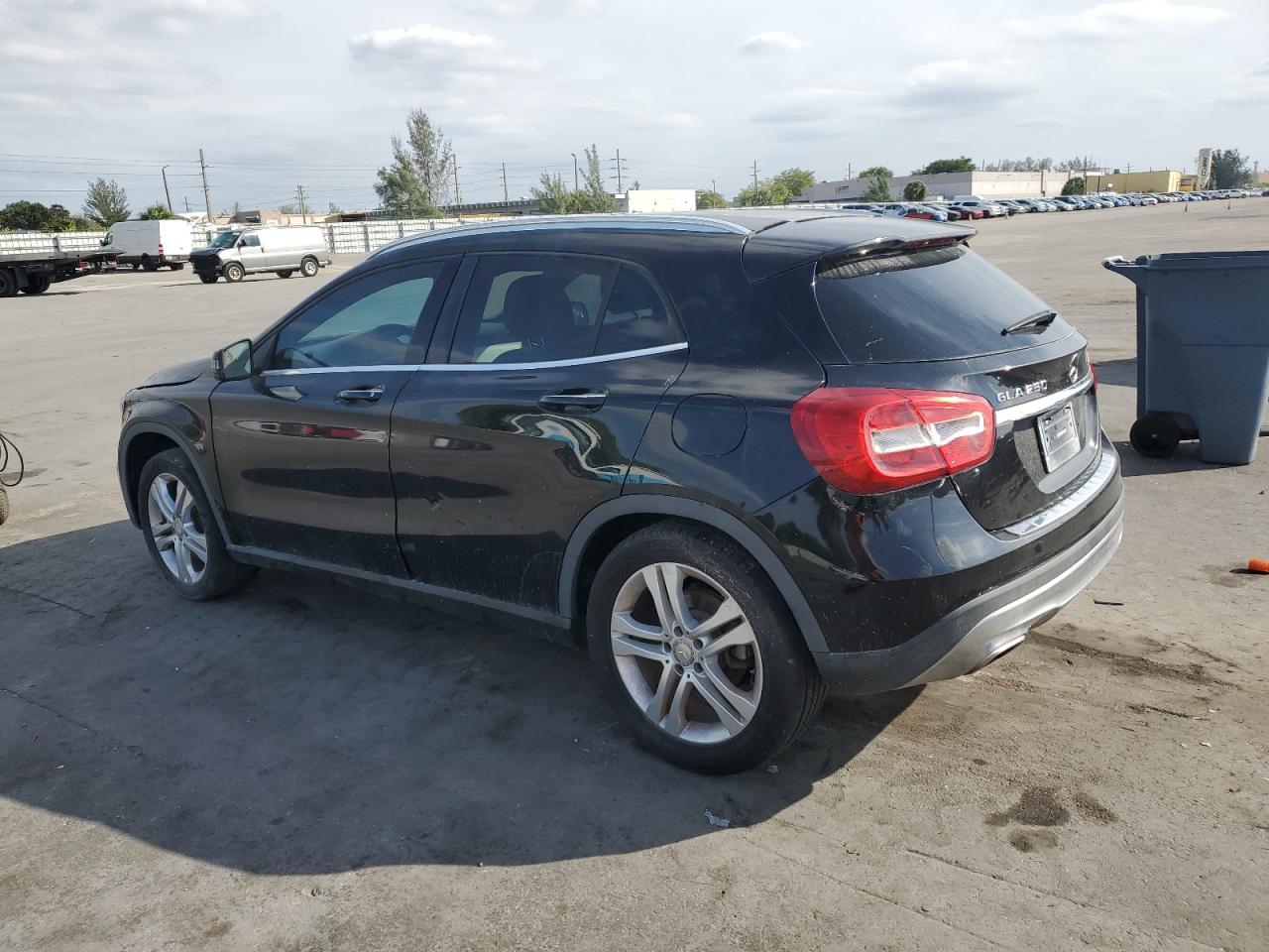 MERCEDES-BENZ GLA-CLASS 250 4MATIC