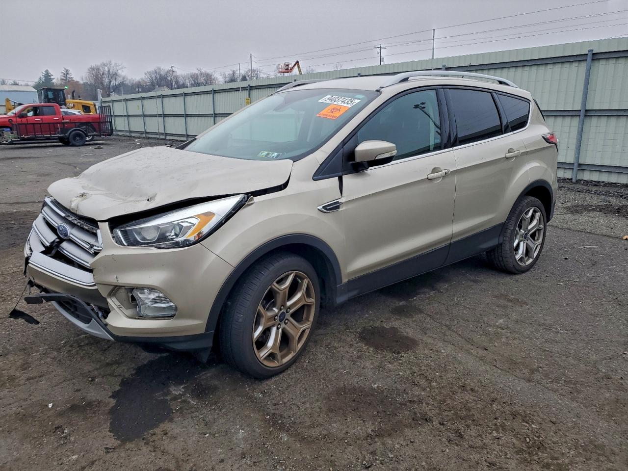 FORD ESCAPE TITANIUM