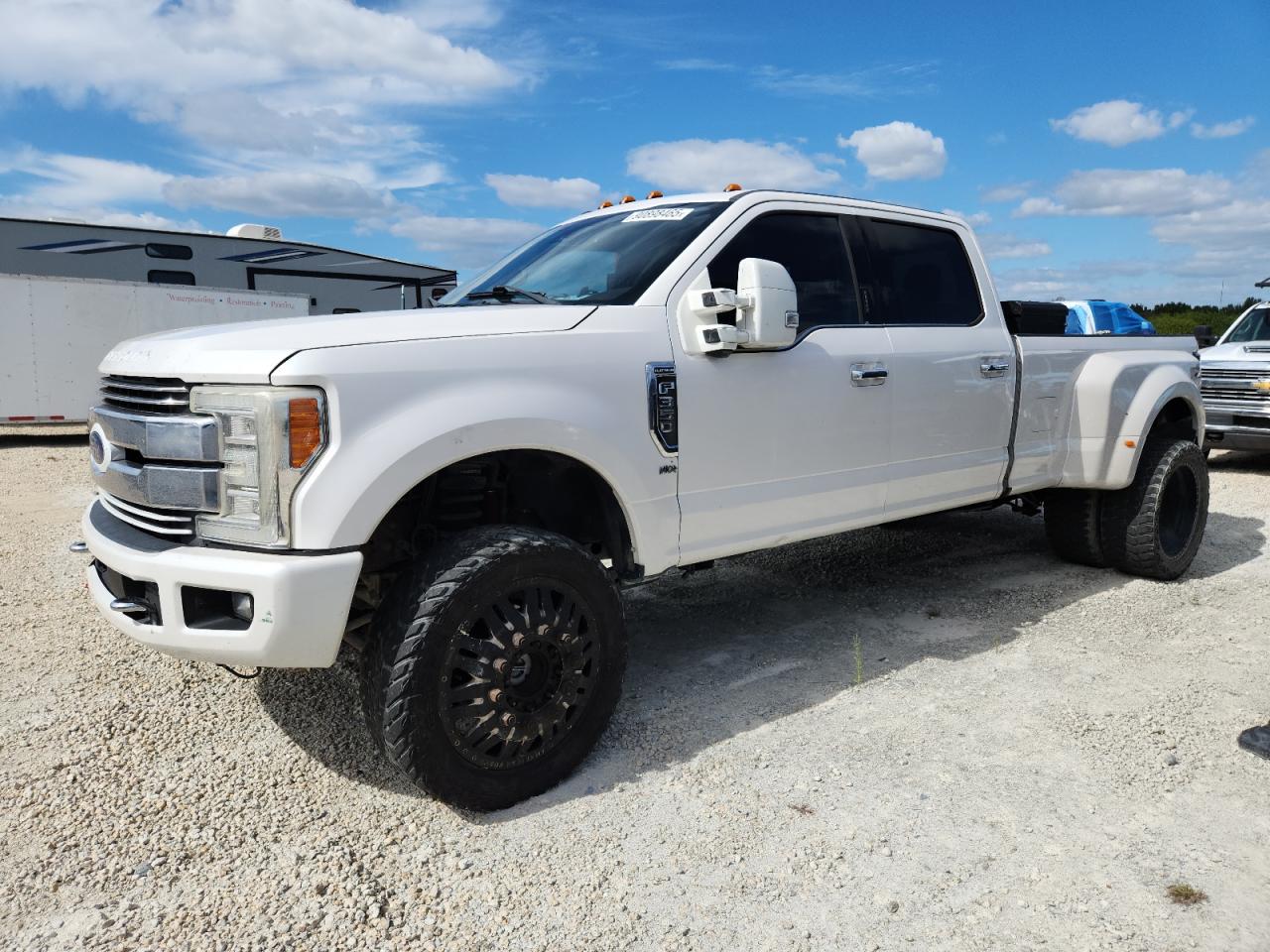 Lot #3303842531 2017 FORD F350 SUPER
