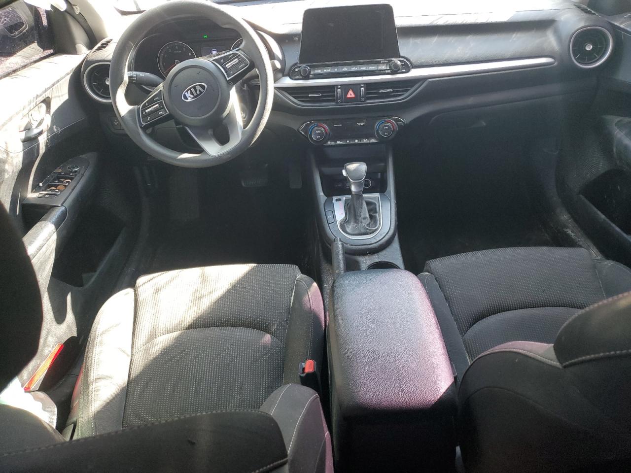 KIA FORTE FE