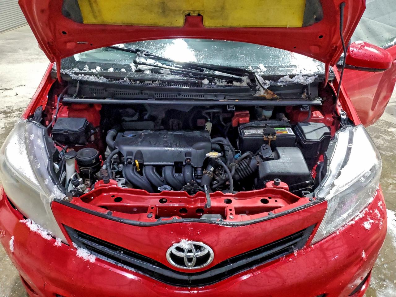 TOYOTA YARIS