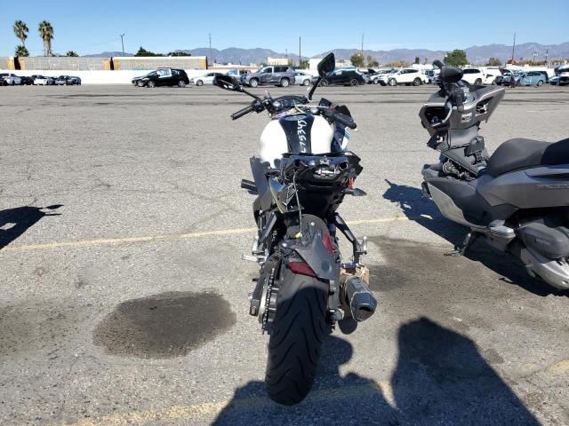 2017 YAMAHA YZFR3 A #3297223391