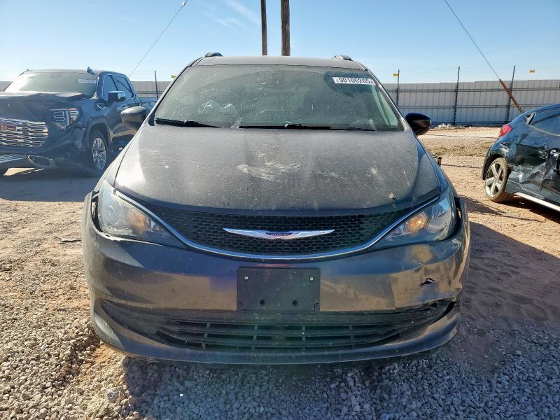 2020 CHRYSLER VOYAGER LX #3292735590