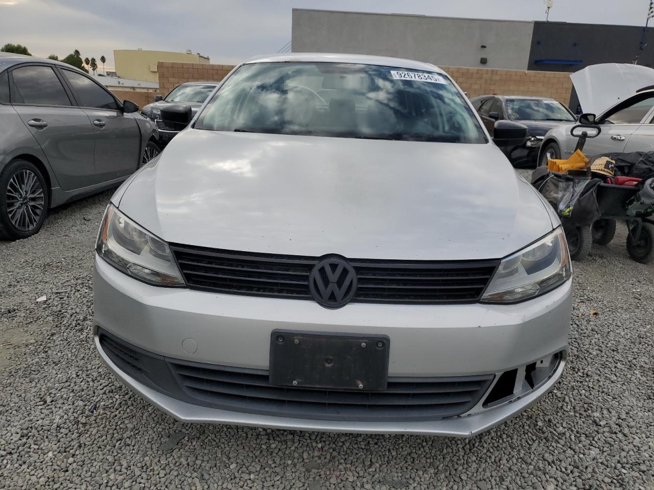 VOLKSWAGEN JETTA BASE
