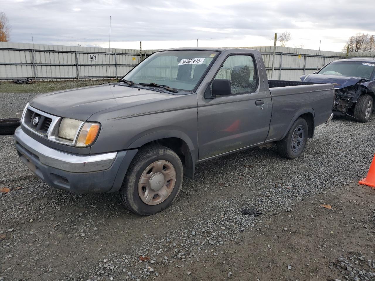 Lot #3285561294 2000 NISSAN FRONTIER X
